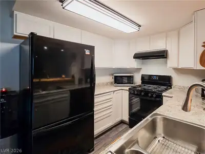3771 Desert Marina Drive 95 Kitchen