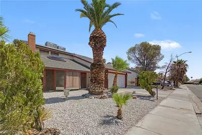 1884 Roxbury Lane, Las Vegas, NV 89119 