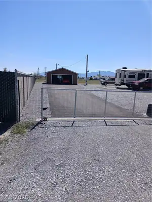 2171 West McMurray Drive Fence