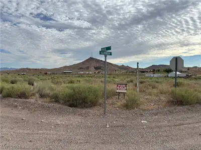 1000 North Main St Lot