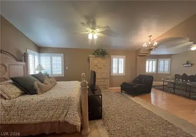 Address Not Disclosed Primary Bedroom