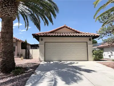 8404 Mulcahy Avenue, Las Vegas, NV 89145 Front of Structure