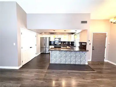 8404 Mulcahy Avenue, Las Vegas, NV 89145 Kitchen