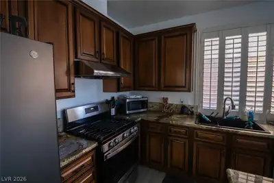 340 Summer Palace Way, Las Vegas, NV 89144 Kitchen
