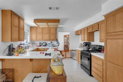 273 Cordero Drive, Henderson, NV 89074 Kitchen