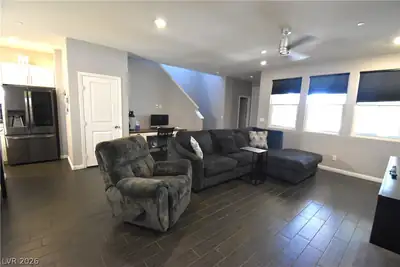 2878 Via Firenze, Henderson, NV 89044 Living Room