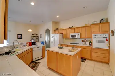 1171 Calico Ridge Drive, Henderson, NV 89011 Kitchen