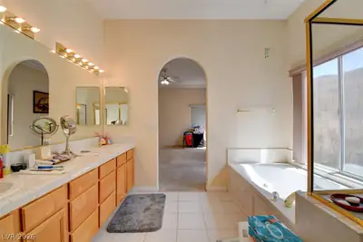 1171 Calico Ridge Drive, Henderson, NV 89011 Primary Bathroom