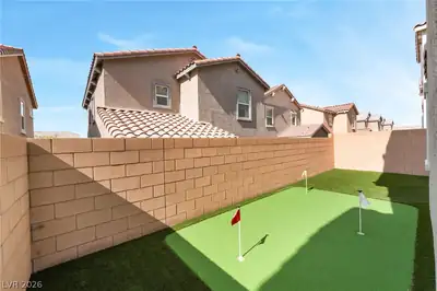 88 Golden Aria Avenue, Henderson, NV 89011 Yard