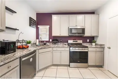 88 Golden Aria Avenue, Henderson, NV 89011 Kitchen