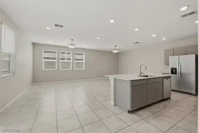 4061 Campeche Avenue, Las Vegas, NV 89121 Kitchen