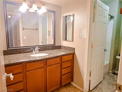 1455 East Katie Avenue 14 Bathroom