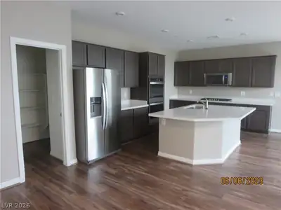 1012 Huckburn Avenue, Henderson, NV 89015 Kitchen