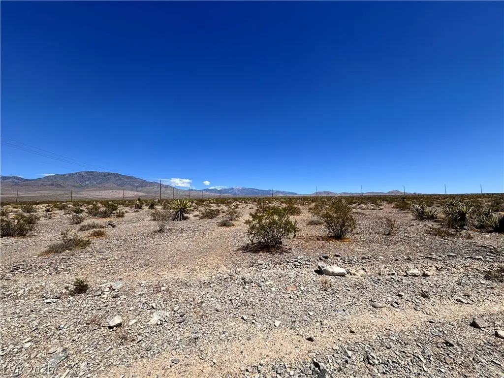2631 East Simkins Road