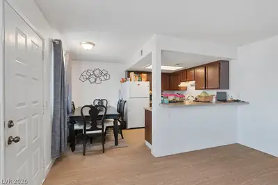 4771 East Craig Road Dining Area