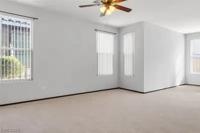 2516 Calico Hearts Court Living Room