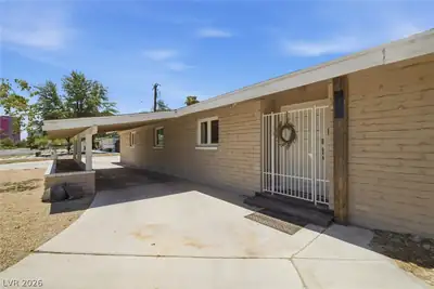 1701 Birch Street, Las Vegas, NV 89102 Front of Structure