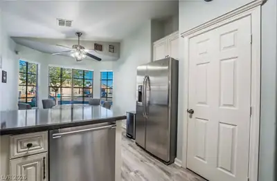 4795 Julesburg Drive, Las Vegas, NV 89139 Kitchen