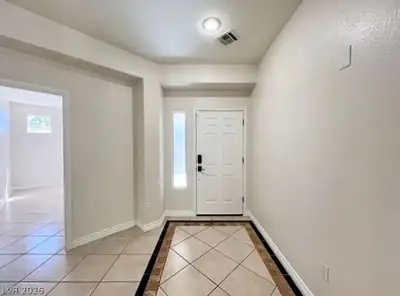 2717 Grande Valley Drive, Las Vegas, NV 89135 Entrance Foyer