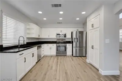 8308 Raphael Court, Las Vegas, NV 89129 Kitchen