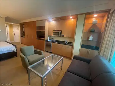 2000 North Fashion Show Drive 3805 Living Room