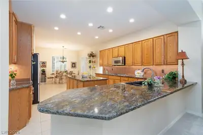 2120 Twin Falls Drive, Henderson, NV 89044 Kitchen