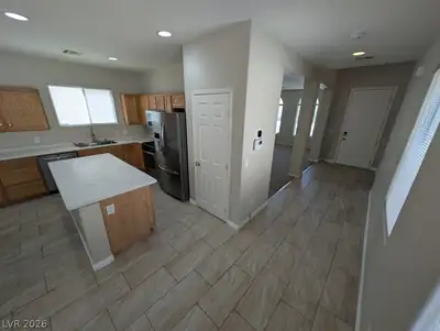 4445 Laguna Garden Avenue Kitchen
