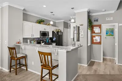 5978 Greenery View Lane, Las Vegas, NV 89118 Kitchen