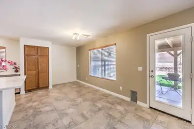 5016 DANCING LIGHTS Avenue, Las Vegas, NV 89130 Dining Area