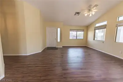 6300 Maxwood Court, Las Vegas, NV 89122 Living Room