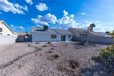 6300 Maxwood Court, Las Vegas, NV 89122 Back of Structure