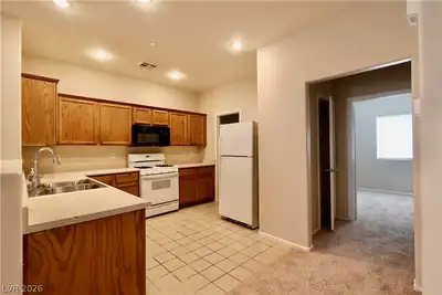 5920 Palmilla Street 5 Kitchen