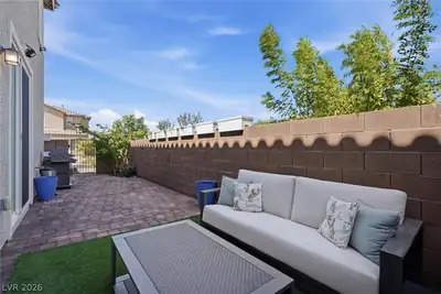 1120 Frye Mesa Avenue, North Las Vegas, NV 89086 Patio