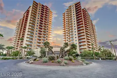 8255 Las Vegas Boulevard 1912 Las Vegas, NV 89123