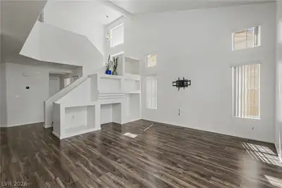 8216 Hollister Avenue, Las Vegas, NV 89131 Living Room