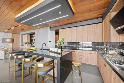 641 Dragon Peak Drive, Henderson, NV 89012 Kitchen