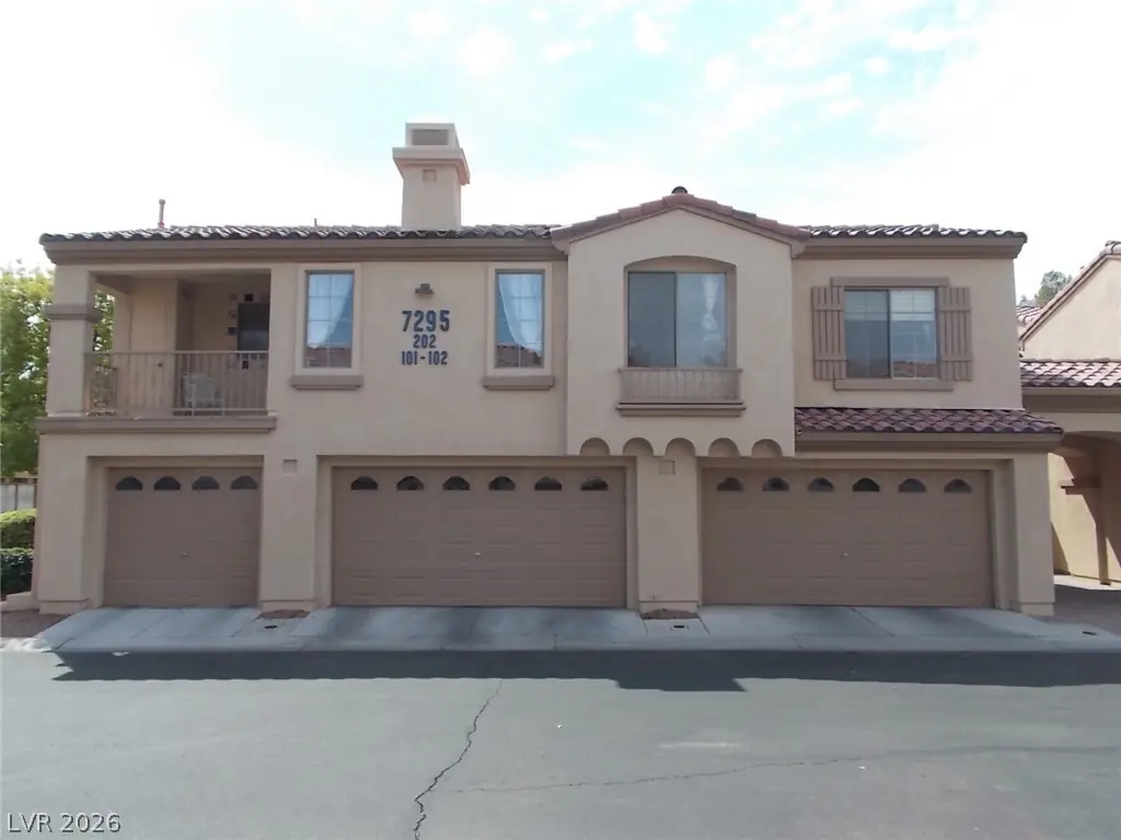 7295 Diamond Canyon Lane 202
