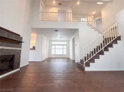7504 Holloran Court, Las Vegas, NV 89128 