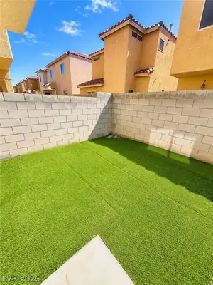 4018 MORNING PEACE Street Yard