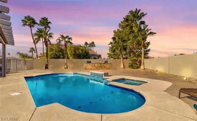 264 Pointe Ranier Avenue, Henderson, NV 89012 Pool