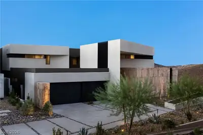 1505 Pleasant Bay Court, Henderson