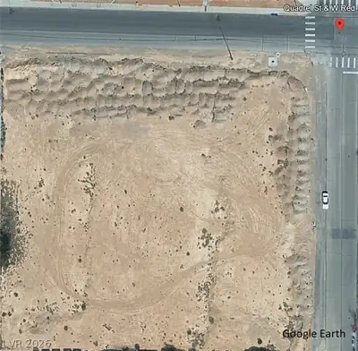 Red Coach Avenue Aerial View