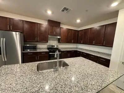 3574 Sorridere Lane, Henderson, NV 89044 Kitchen