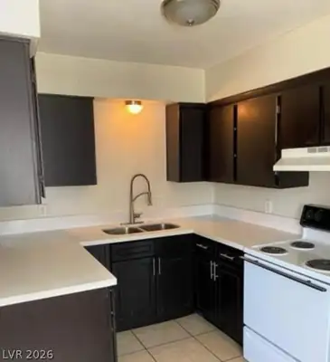 2041 Bledsoe Lane D Kitchen