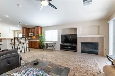 10720 Jubilee Mountain Avenue, Las Vegas, NV 89129 Living Room