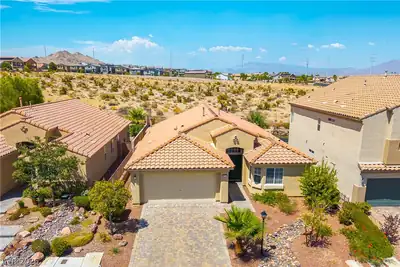 10720 Jubilee Mountain Avenue, Las Vegas, NV 89129 Front of Structure