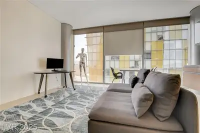 3722 South Las Vegas Boulevard 1010 Living Room