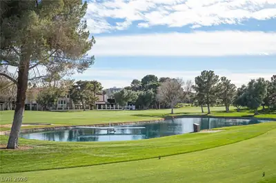 915 Vegas Valley Drive 4 Community