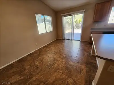 616 Seneca Ridge Avenue Dining Area