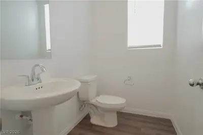 1478 Stellar Summit Street, Las Vegas, NV 89110 Bathroom